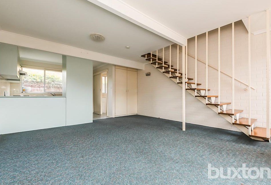 Gallery: 4/3 Hagan Court