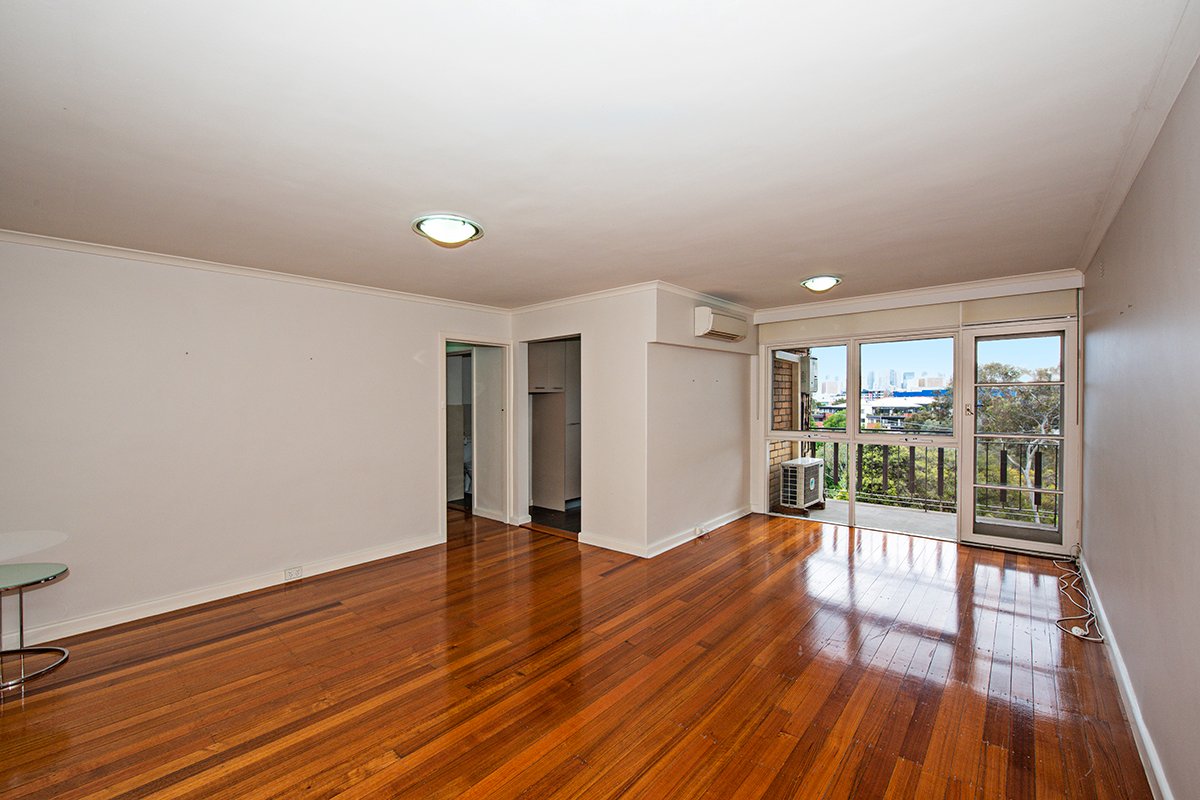 Gallery: 4/3 Harrison Crescent