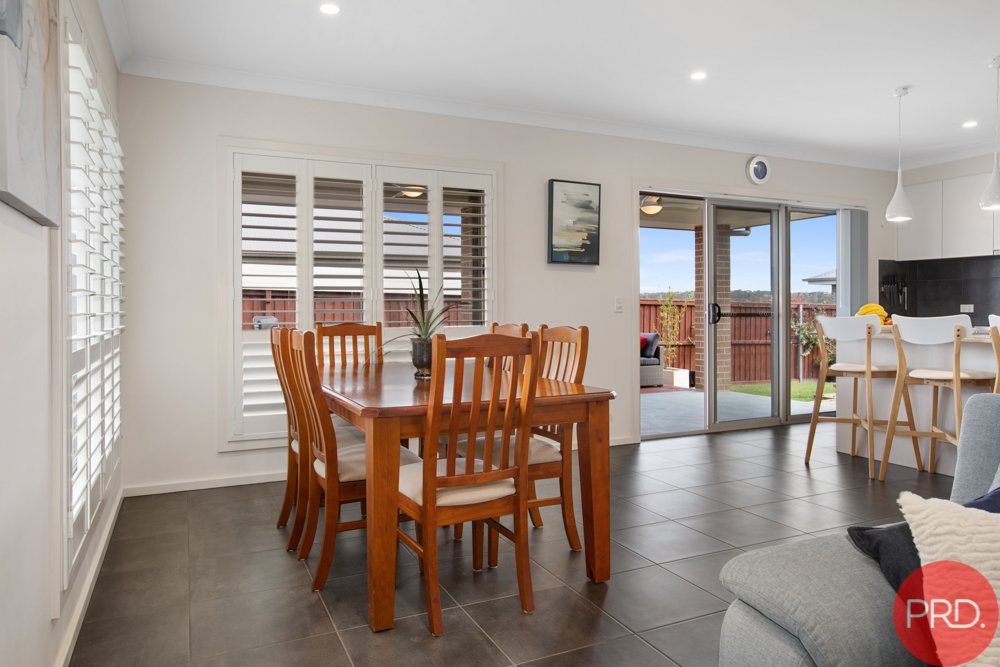 43 Harvest Boulevard CHISHOLM 7