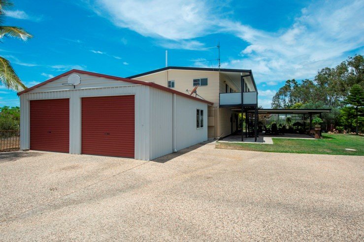 43 Helen Crescent WURDONG HEIGHTS 1