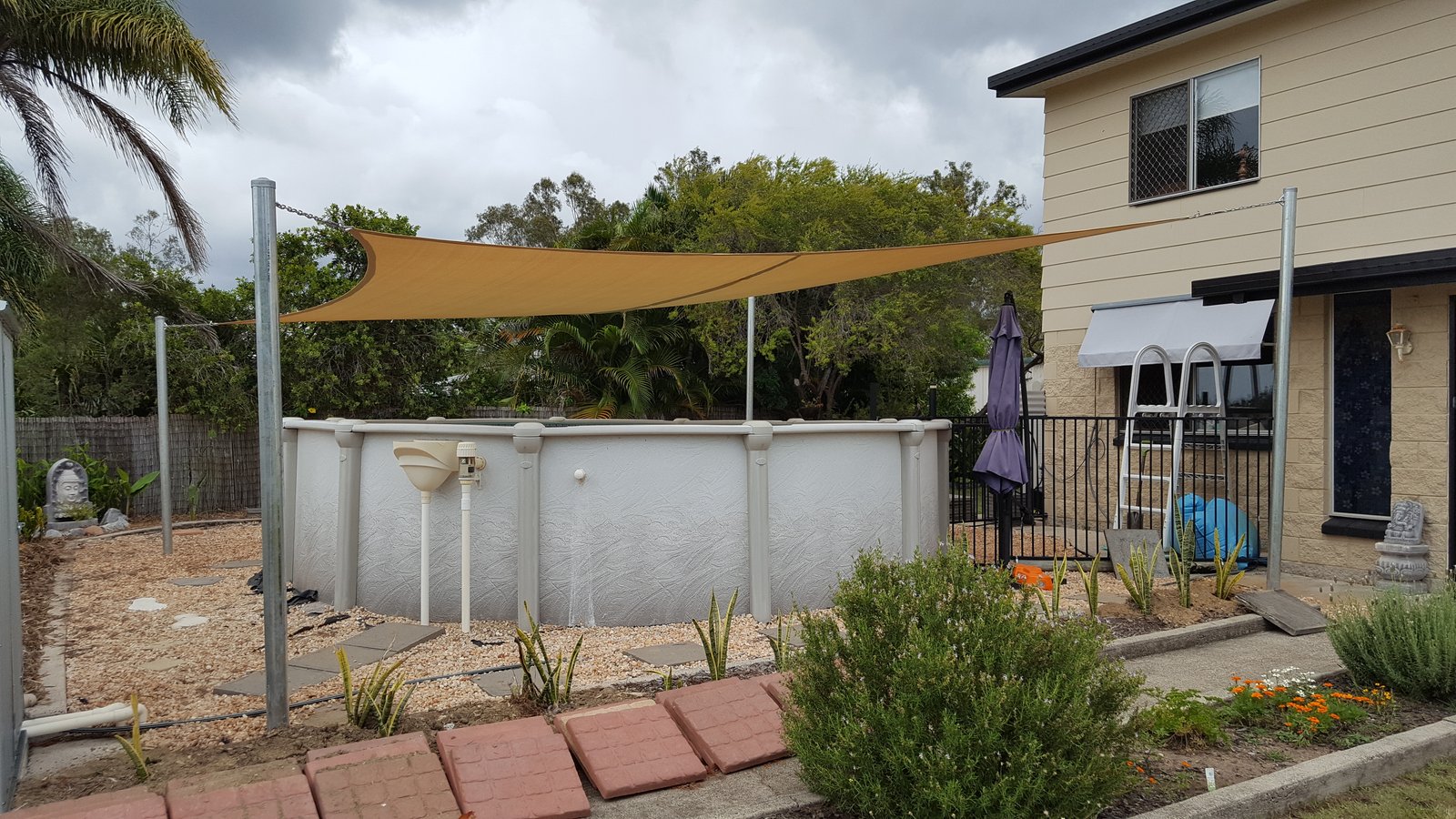 43 Helen Crescent WURDONG HEIGHTS 21
