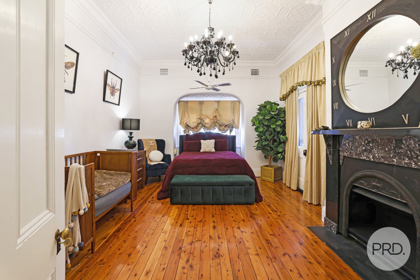 43 Hill Street TAMWORTH 5