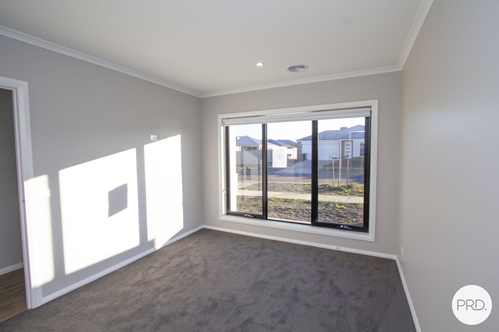 43 Honour Avenue WINTER VALLEY 2