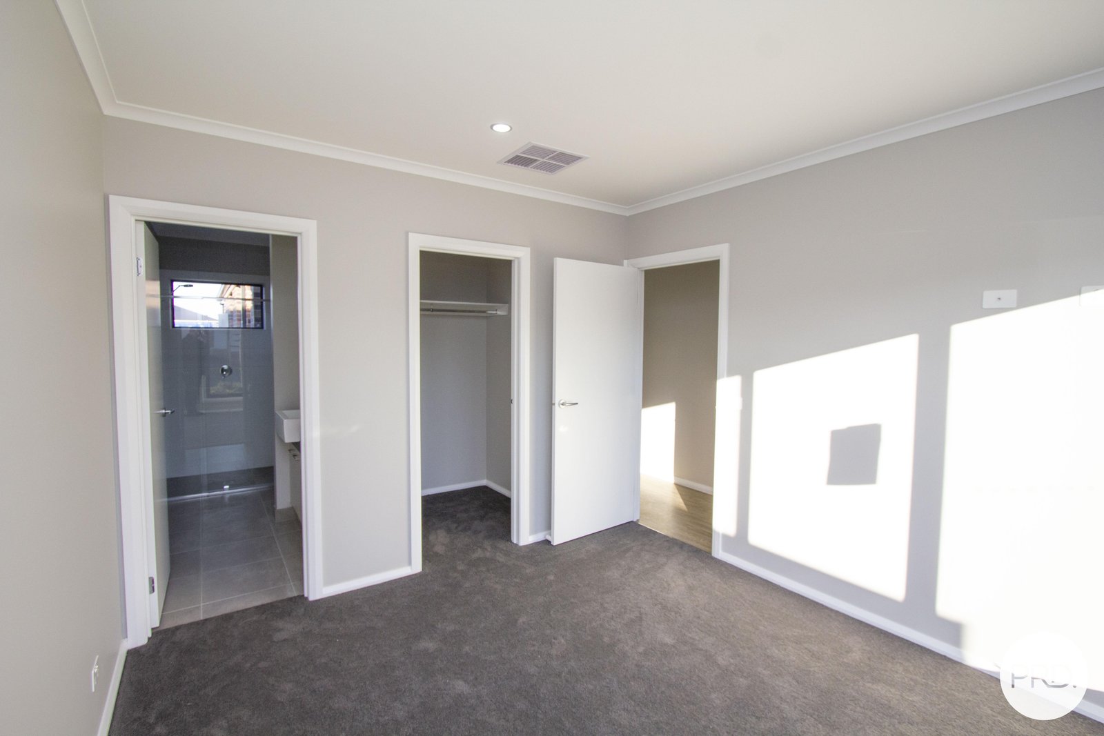 43 Honour Avenue WINTER VALLEY 3