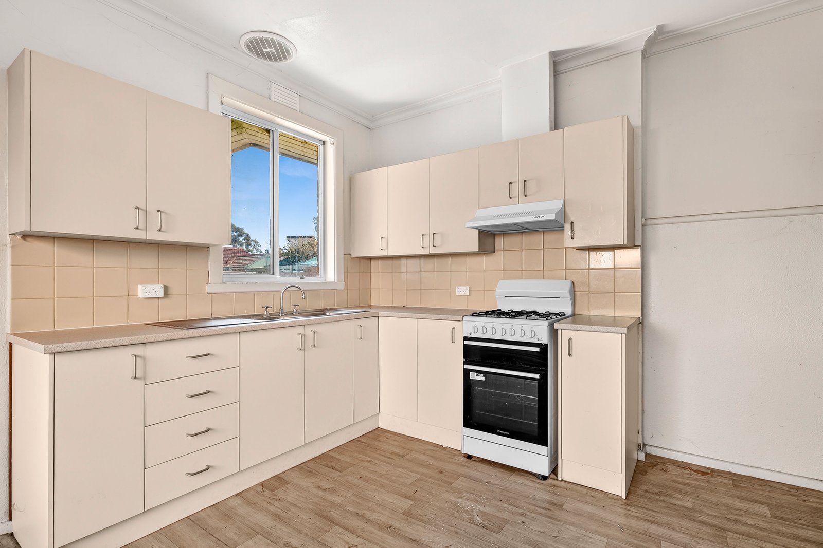 Gallery: 43 Keith Street