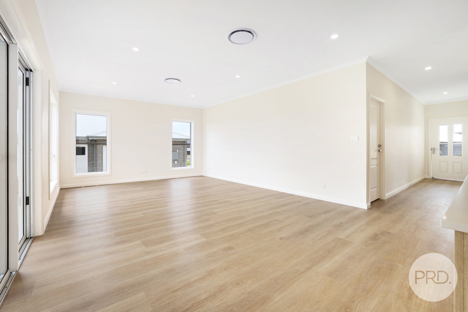 43 Kestral Street MOORE CREEK 21