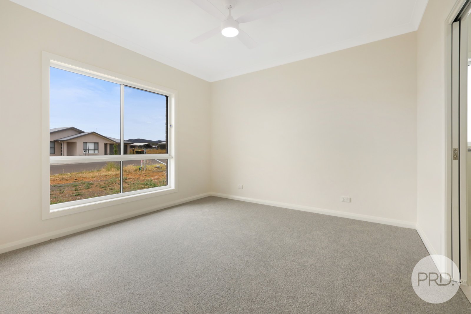 43 Kestral Street TAMWORTH 6