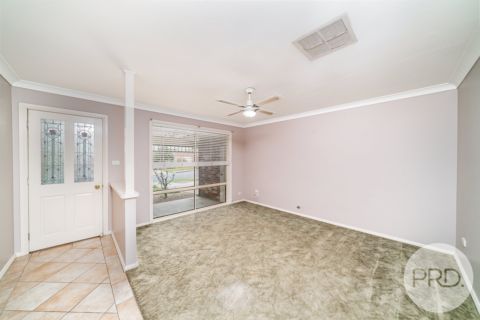 43 Kirrang Avenue GLENFIELD PARK 3