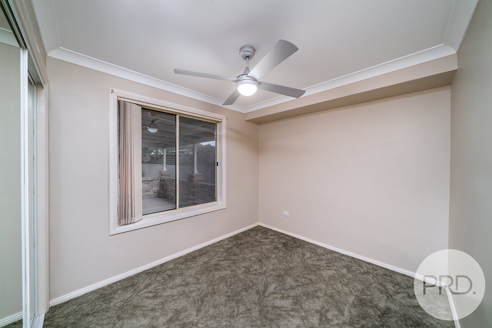 43 Kirrang Avenue GLENFIELD PARK 7