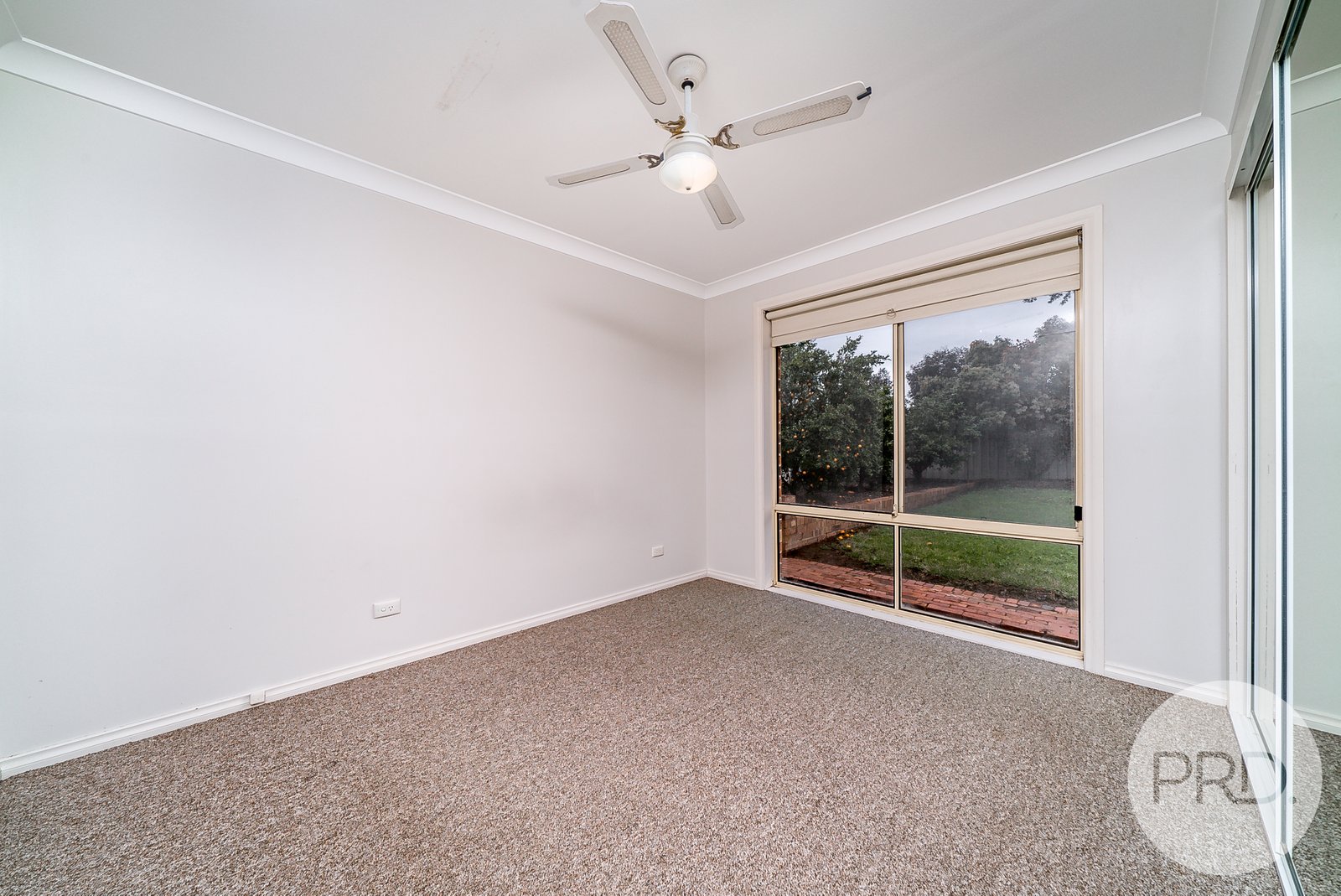 43 Kirrang Avenue GLENFIELD PARK 12