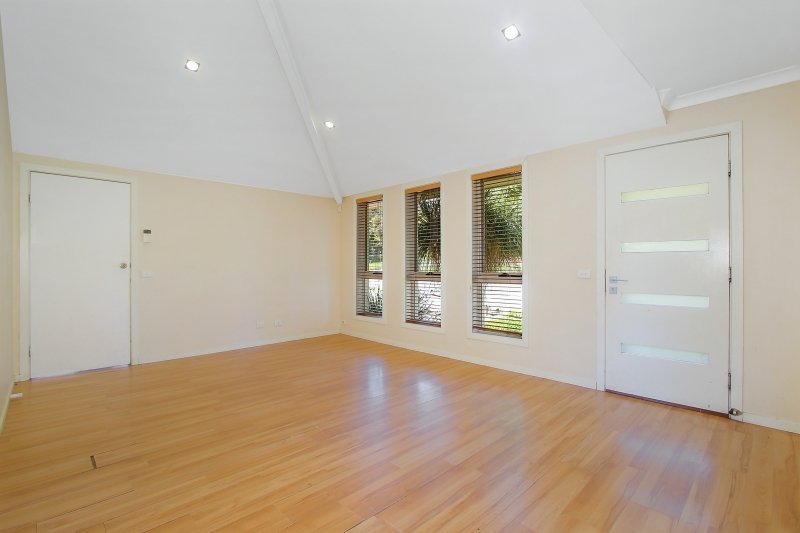 43 Kurrajong Crescent WEST ALBURY 3