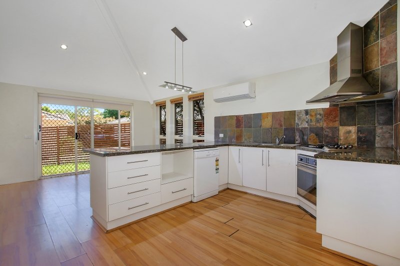 43 Kurrajong Crescent WEST ALBURY 4