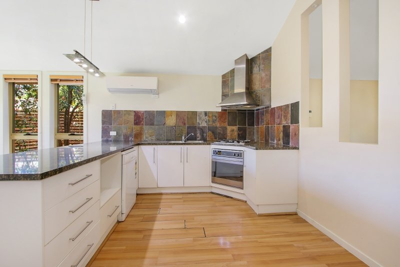 43 Kurrajong Crescent WEST ALBURY 5