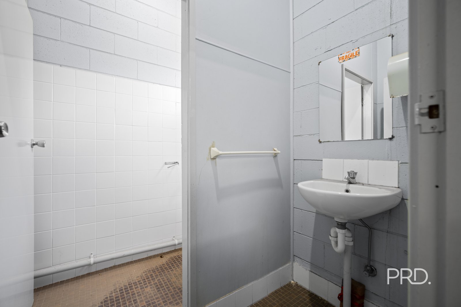 43 Lake Albert Road WAGGA WAGGA 10