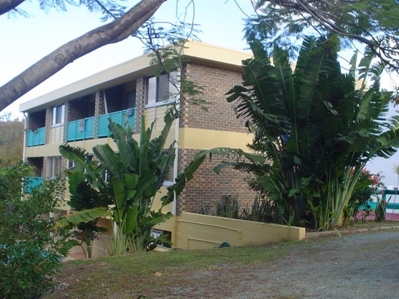 4/3 Lamond Street AIRLIE BEACH 6