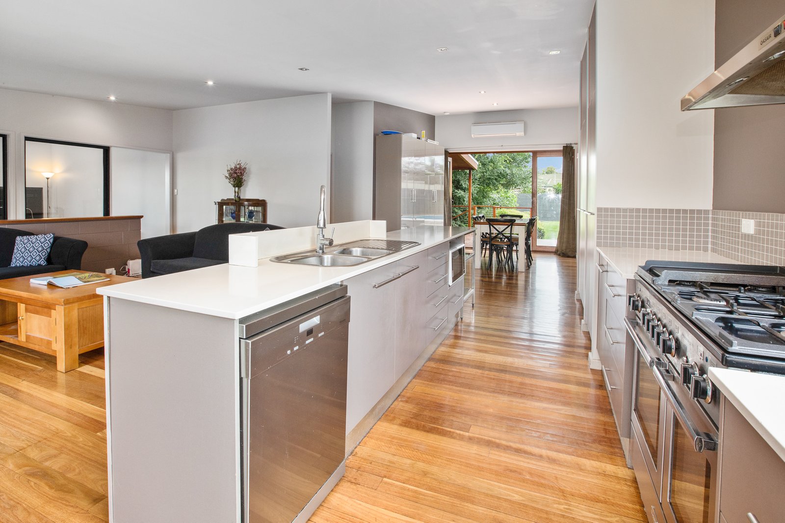 43 Largs Avenue LARGS 8