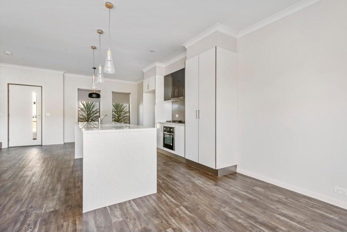 4/3 Leigh Avenue KENNINGTON 2