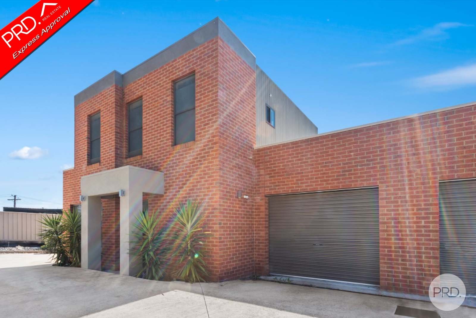 4/3 Leigh Avenue KENNINGTON 2