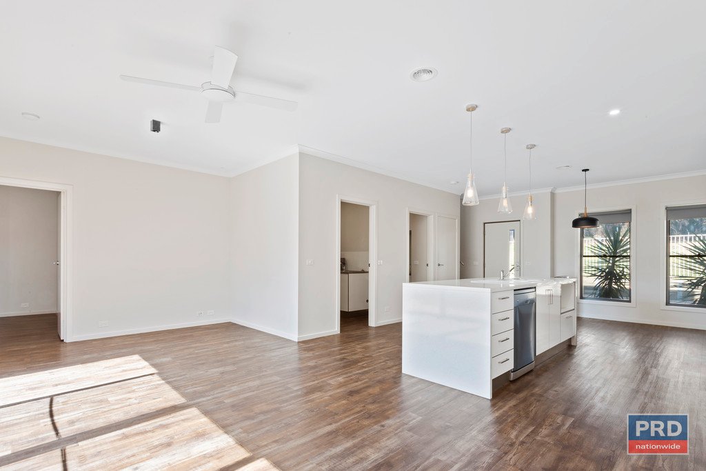 4/3 Leigh Avenue KENNINGTON 3