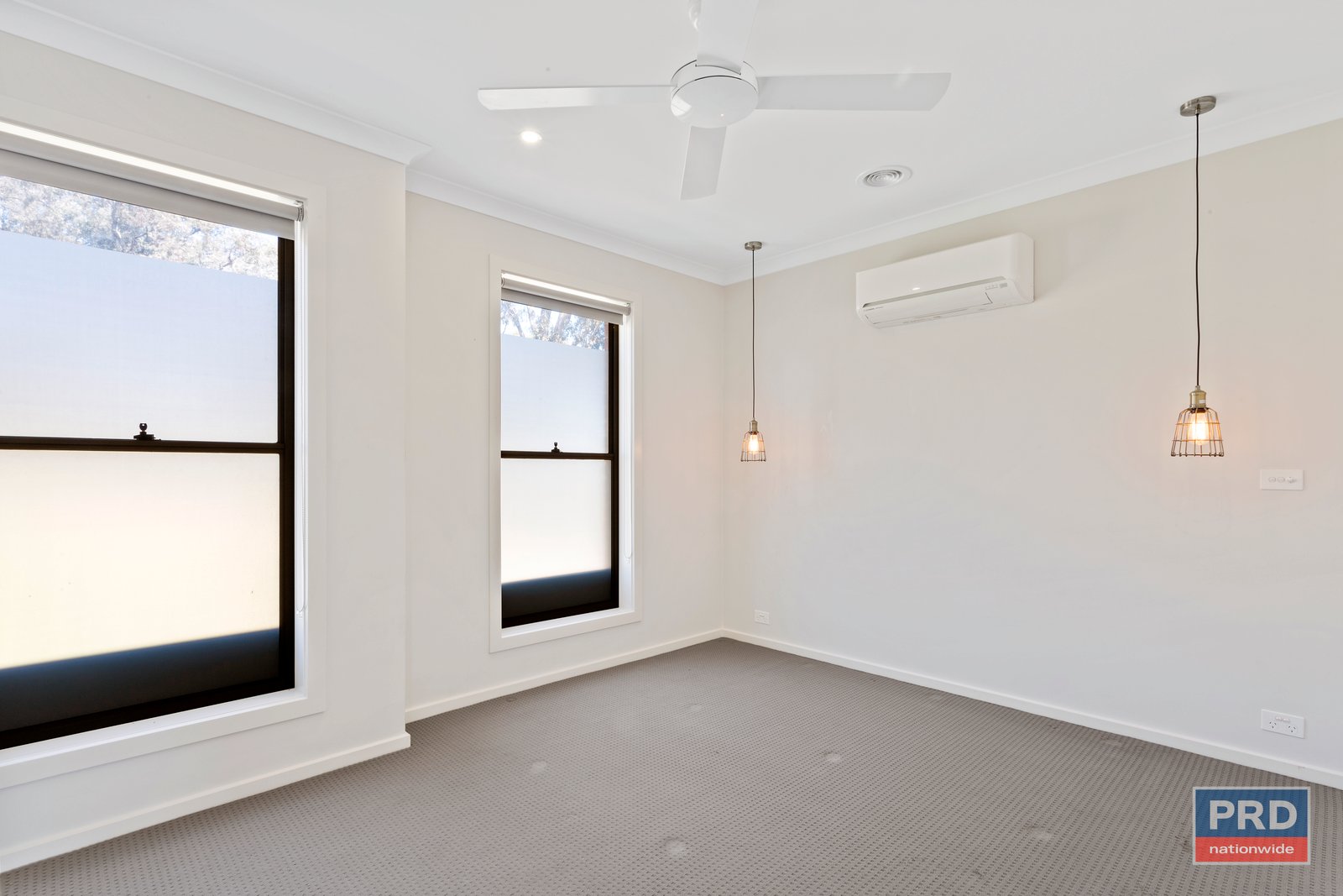 4/3 Leigh Avenue KENNINGTON 7