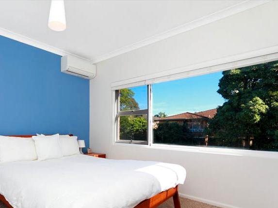 4/3 Letitia Street OATLEY 4