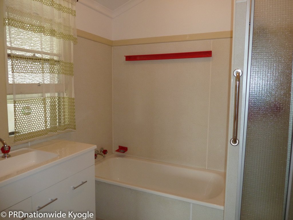 43 Lindsay Street WOODENBONG 14