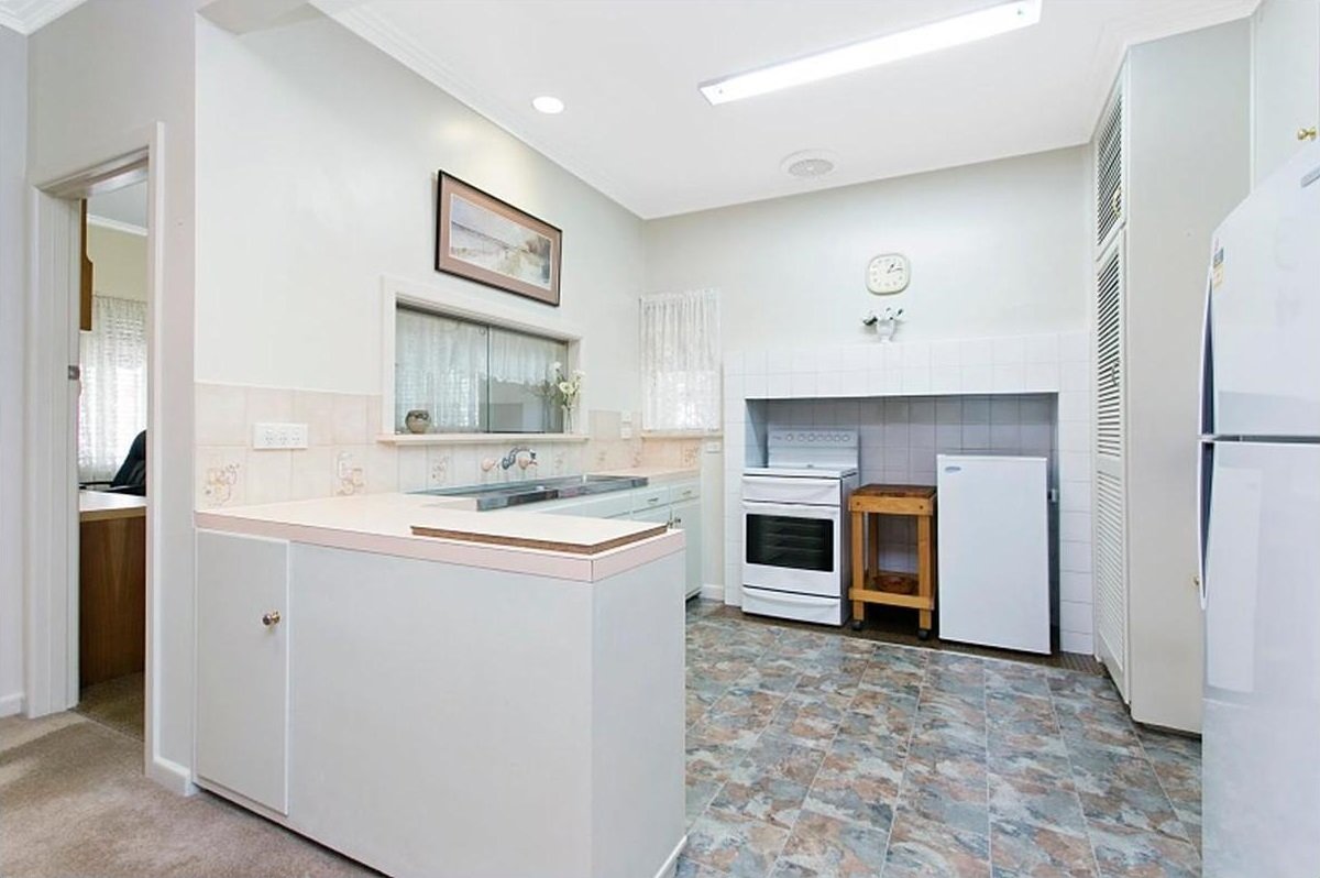 43 Lowndes Street KENNINGTON 4