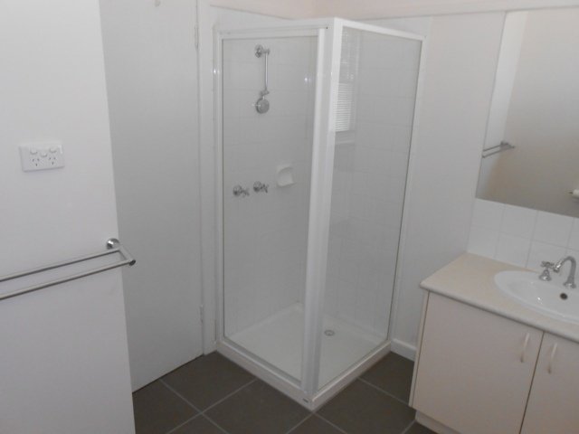 43 Marigold Street WENDOUREE 8