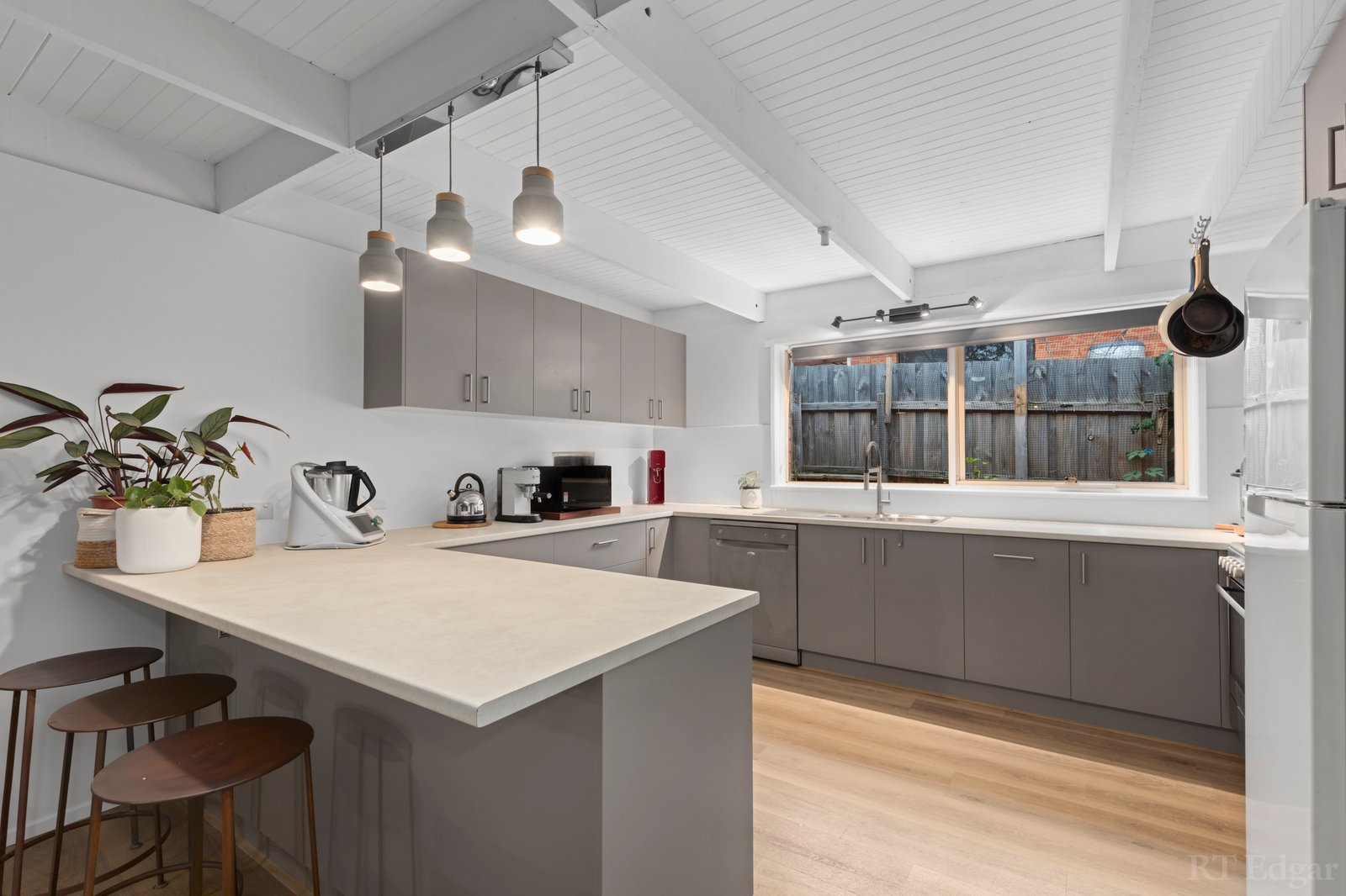 Real Estate and Property in 43 Marlin Drive, Ocean Grove, VIC