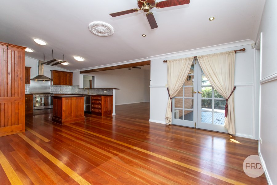 43 Maxwell Street SOUTH PENRITH 2