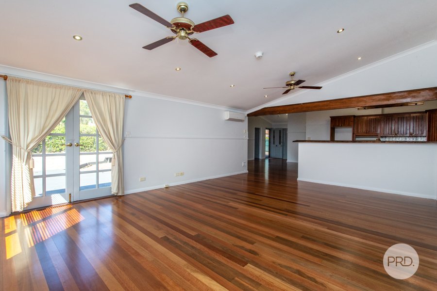 43 Maxwell Street SOUTH PENRITH 8