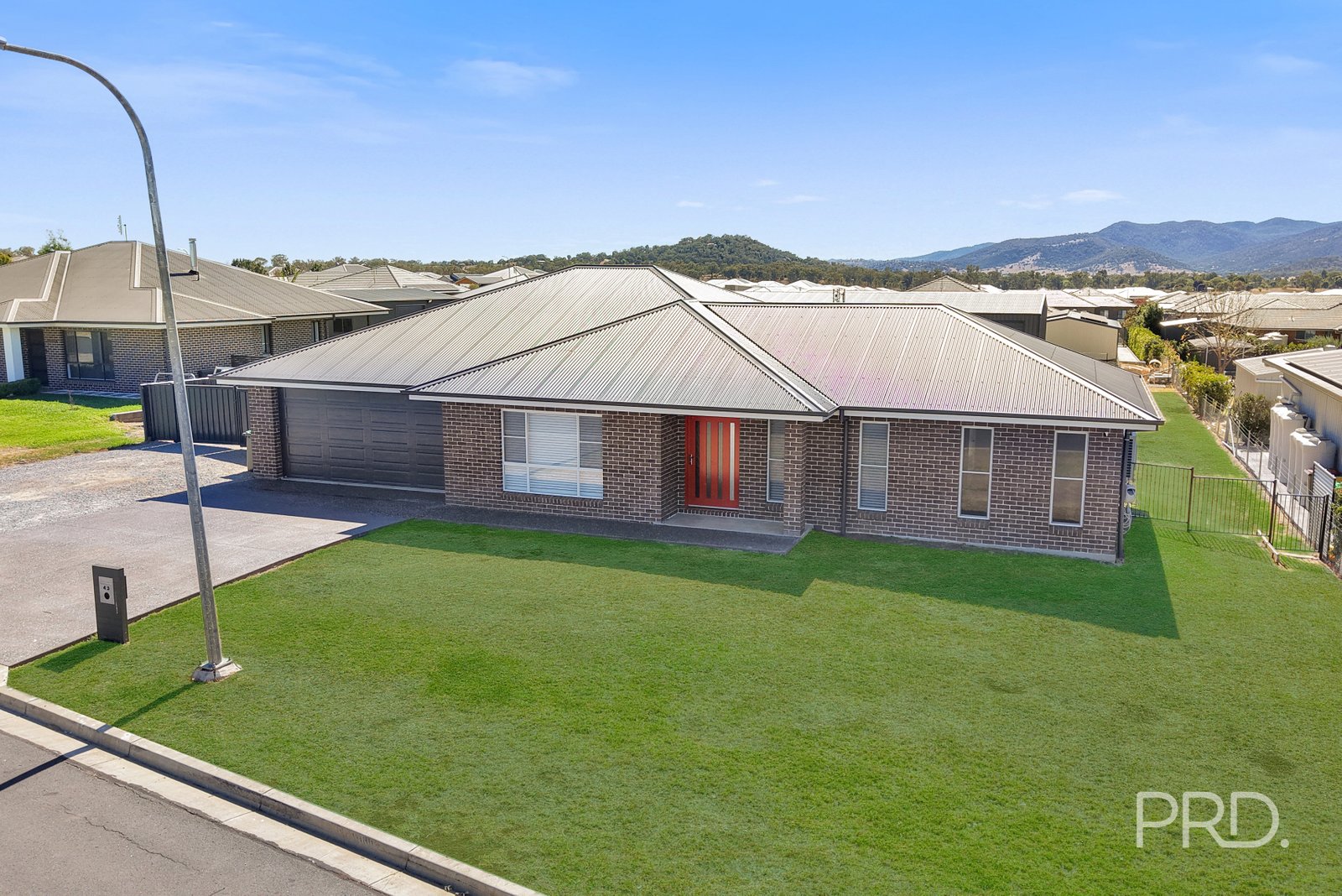 43 Mulga Place TAMWORTH 2