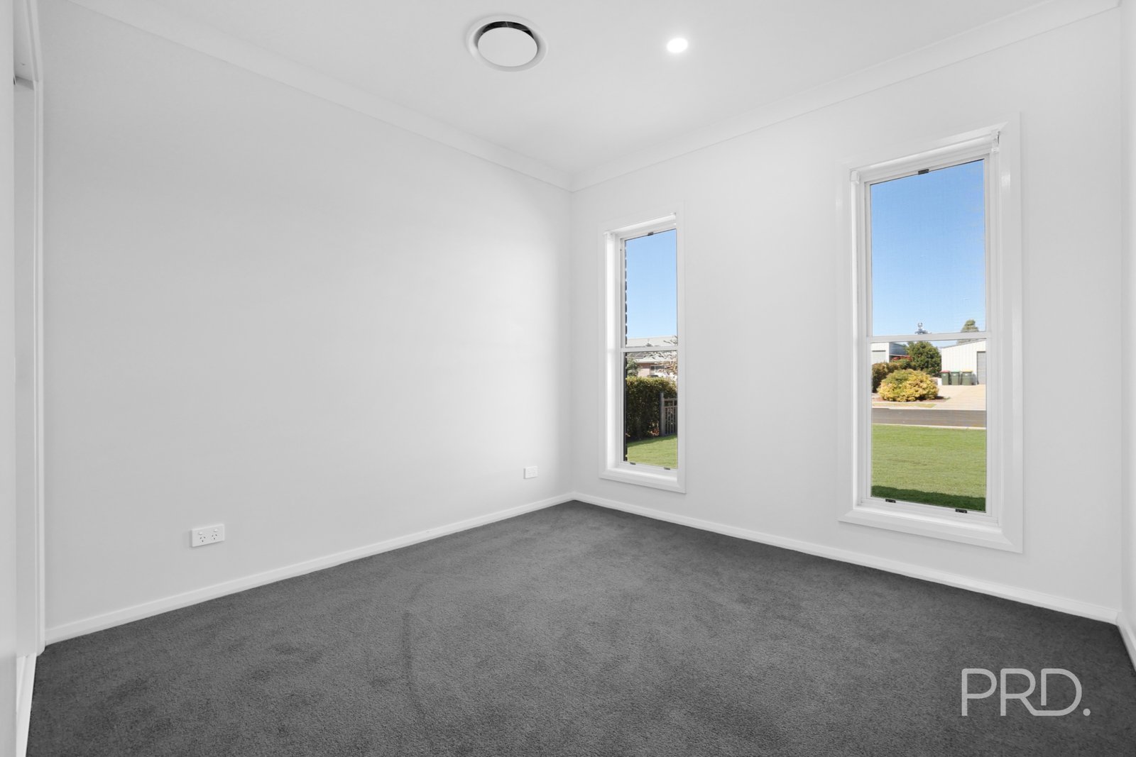 43 Mulga Place TAMWORTH 14