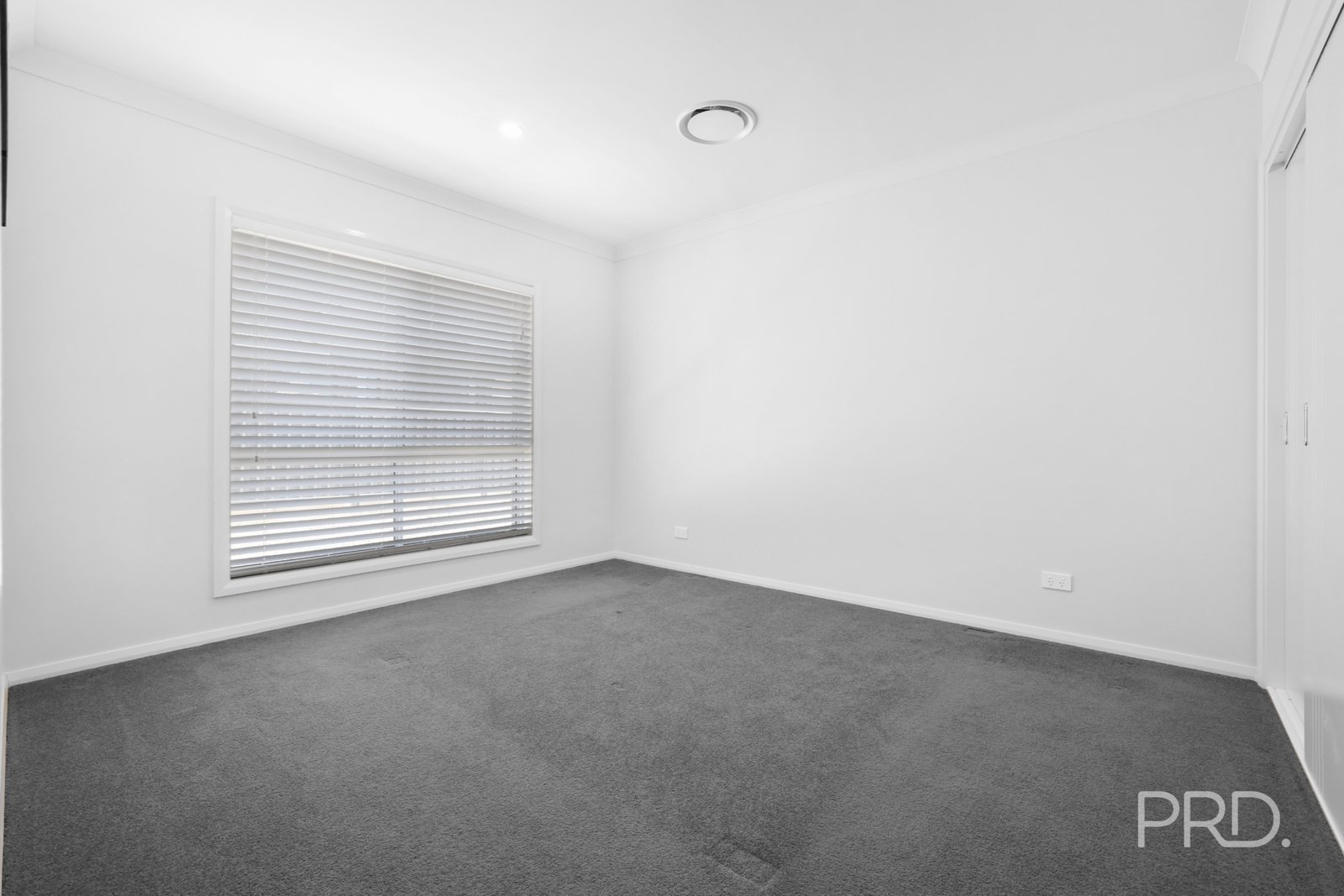 43 Mulga Place TAMWORTH 15