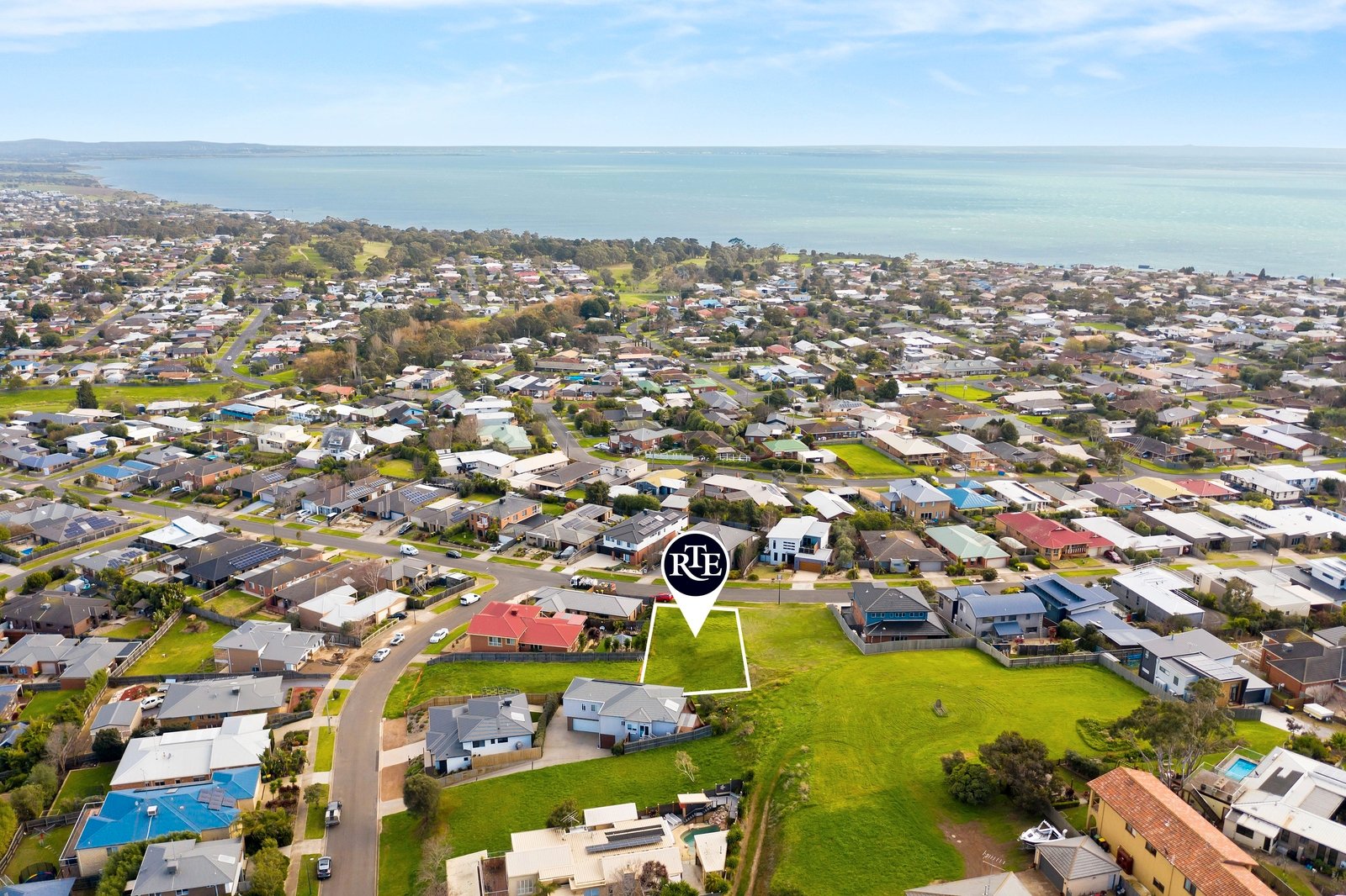 Real Estate and Property in 43 Narawi Avenue, Clifton Springs, VIC