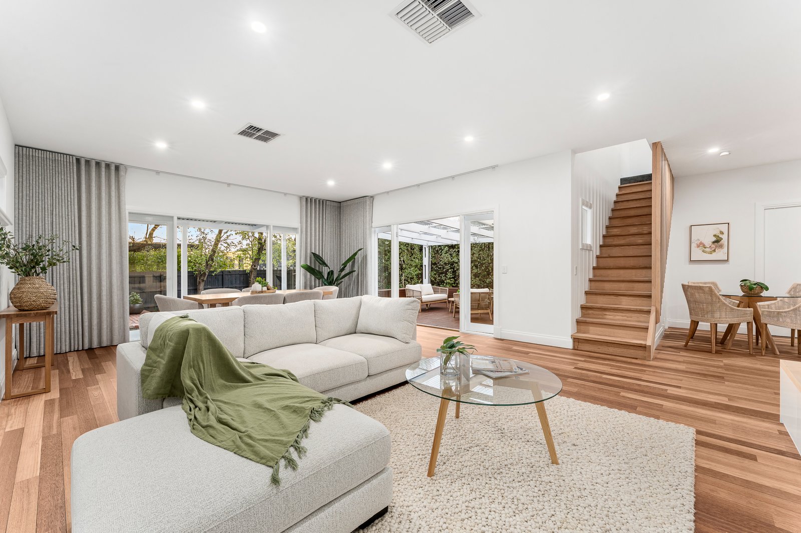 Gallery: 43 Nicol Street