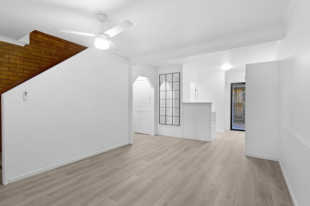 4/3 Nineteenth Avenue Palm Beach 5