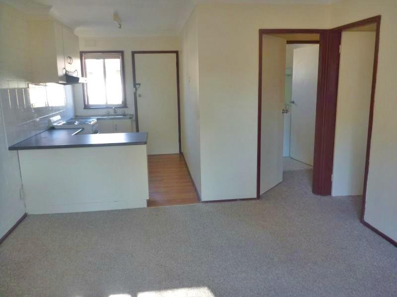 4/3 Nordlingen Drive TOLLAND 4