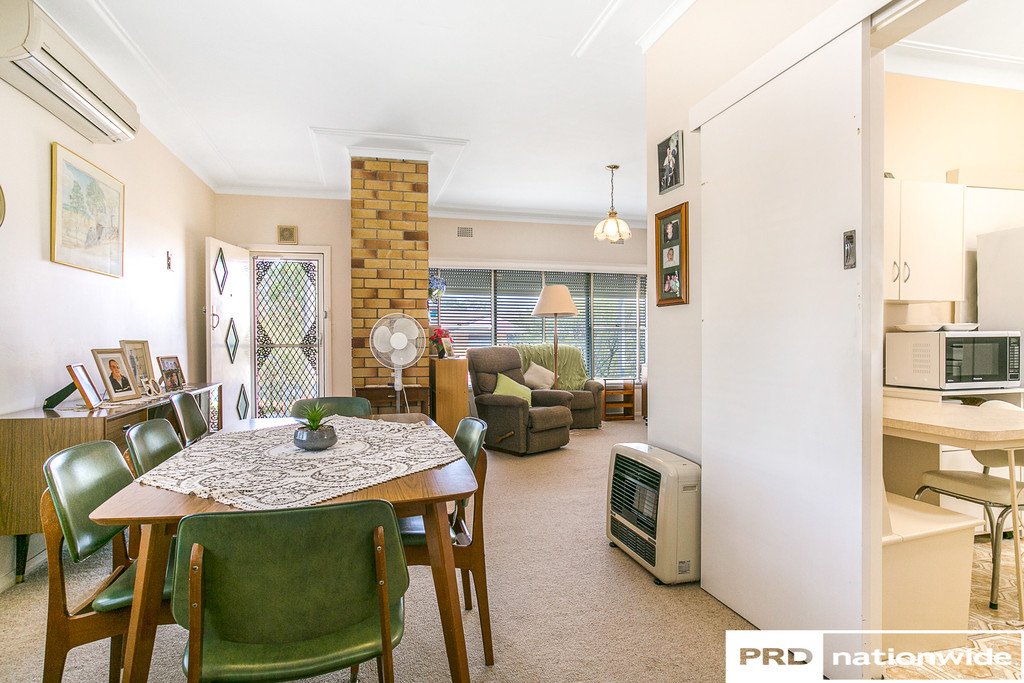 43 Oak Street TAMWORTH 7