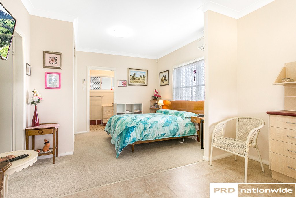 43 Oak Street TAMWORTH 17