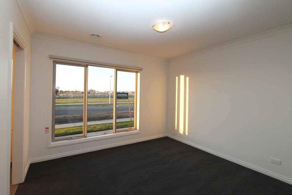 43 O'Shannassy Parade Lucas 7