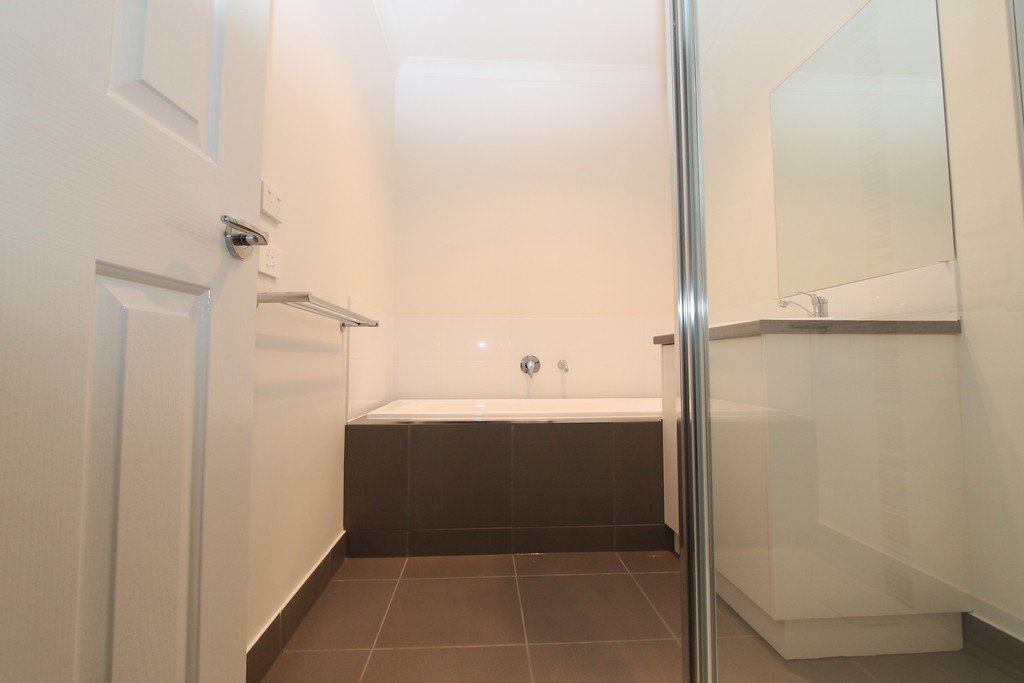 43 O'Shannassy Parade Lucas 6