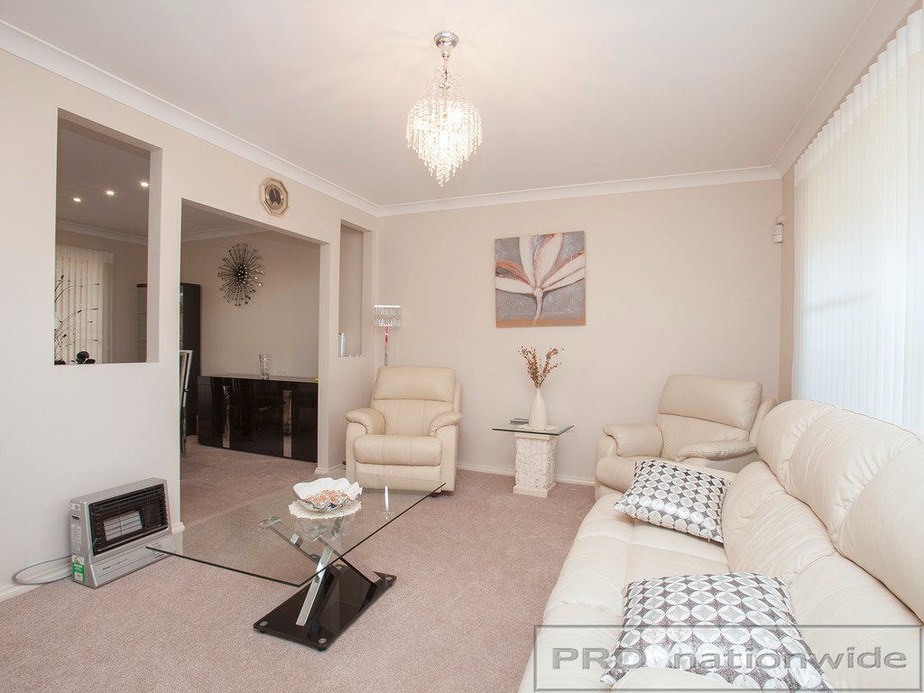 43 Pacific Crescent ASHTONFIELD 2