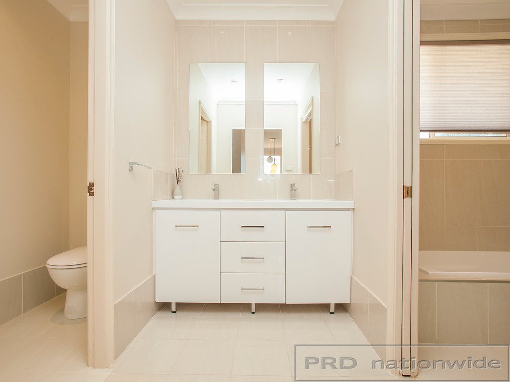 43 Pacific Crescent ASHTONFIELD 15