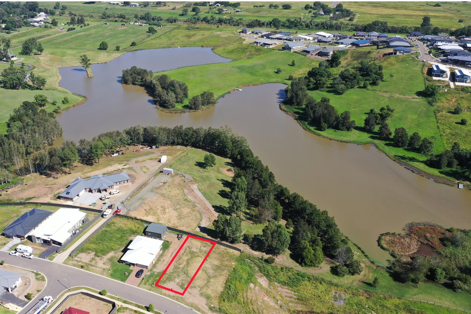 43 Pandanus Circuit BOLWARRA HEIGHTS 1