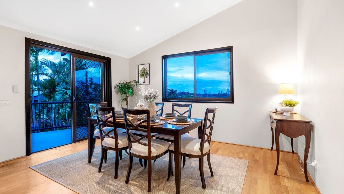 43 Parasol Street ASHMORE 9