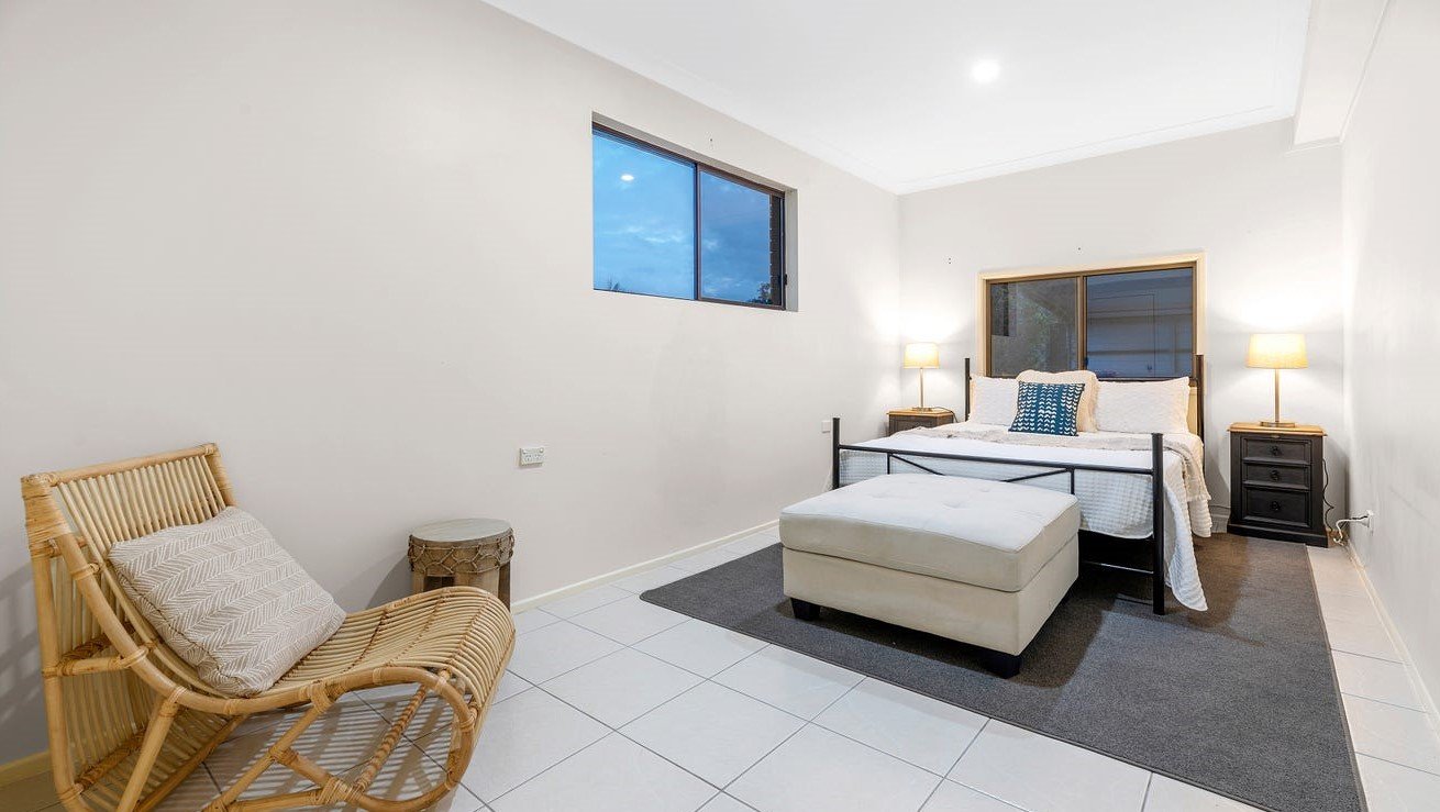 43 Parasol Street ASHMORE 21