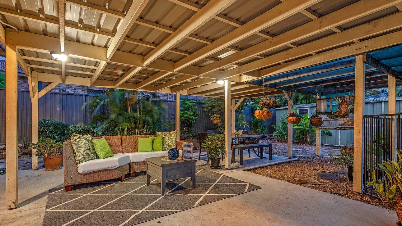 43 Parasol Street ASHMORE 24