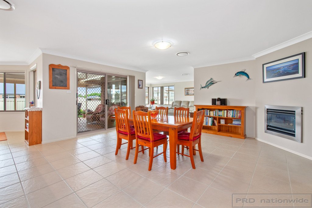 43 Peterson Parade THORNTON 11