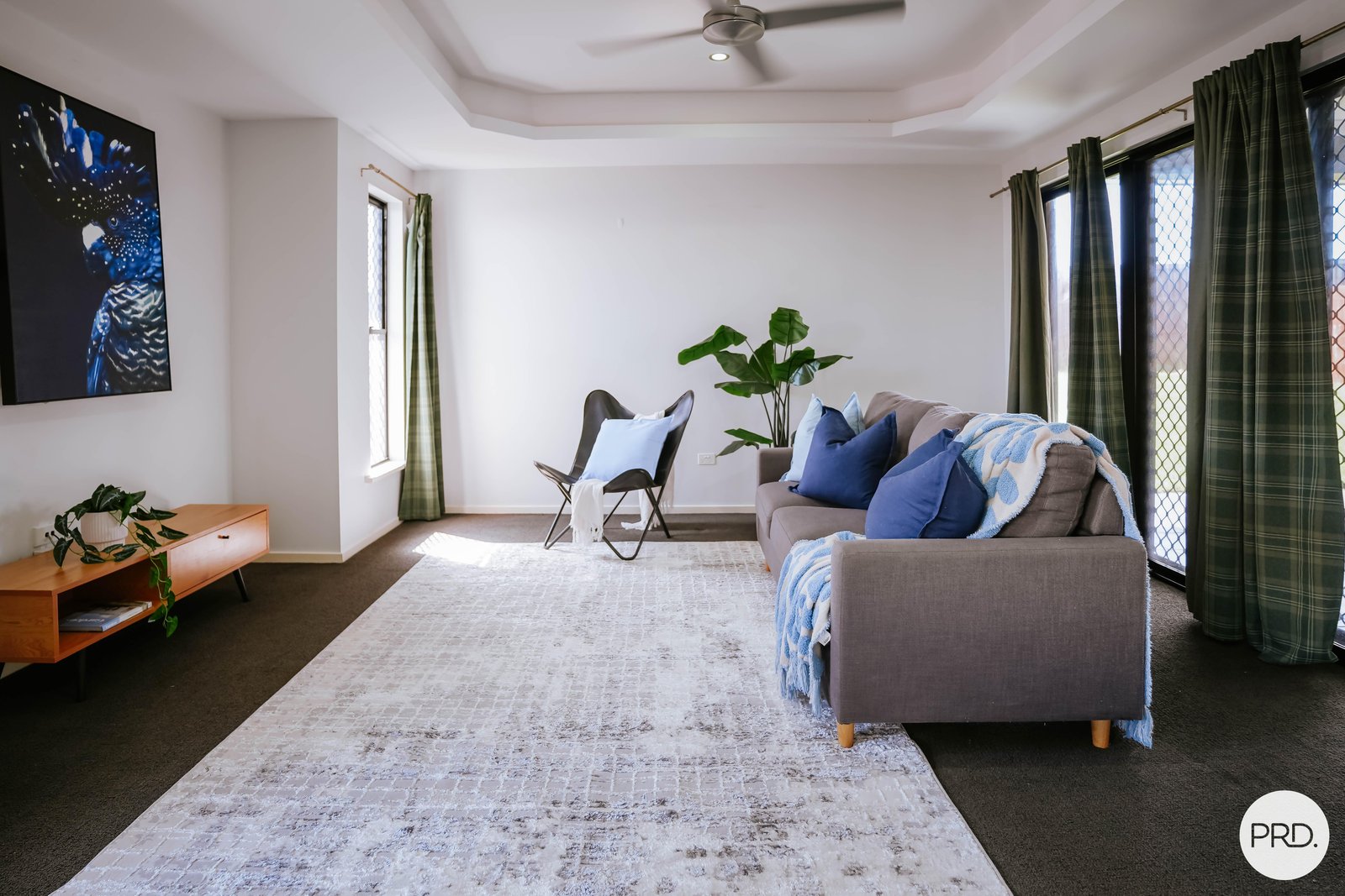 43 Phoenix Crescent RURAL VIEW 2